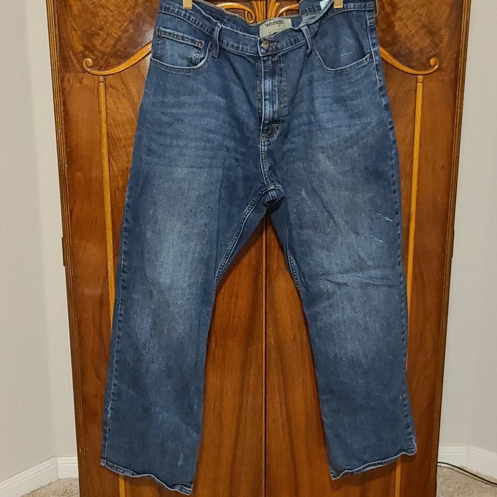 2 pairs Wrangler Authentics- Stone Wash- Jeans